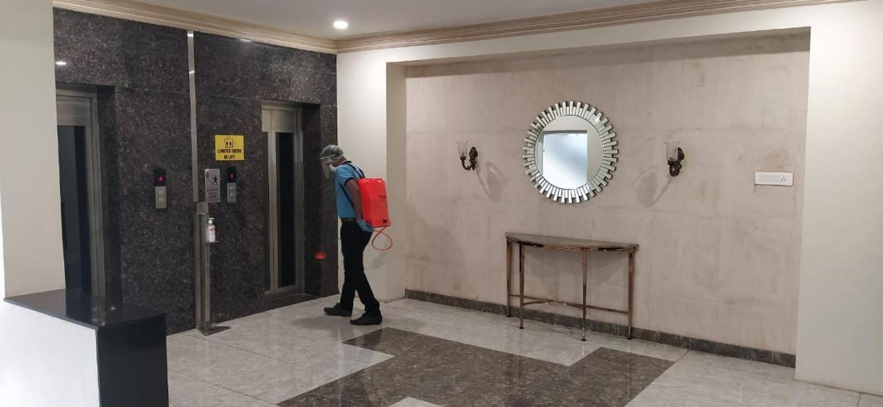Hotel Grand Gayathri Khammam Экстерьер фото