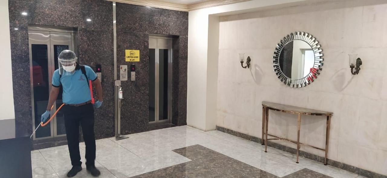 Hotel Grand Gayathri Khammam Экстерьер фото
